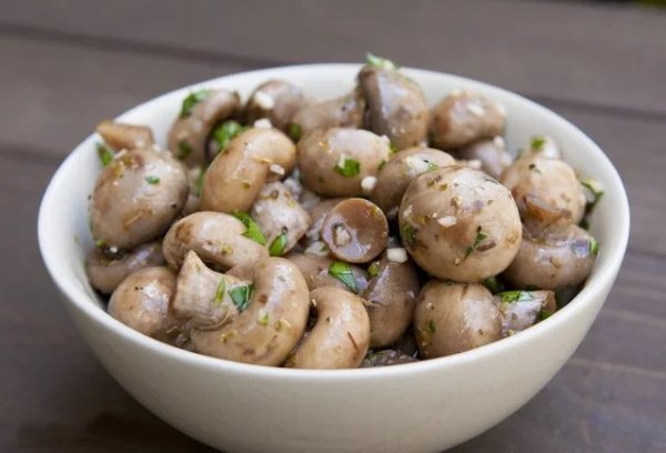 Как посолить шампиньоны вкусно, быстро на зиму в банках. Рецепт с фото в домашних условиях