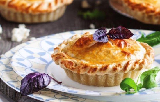 Пирог с адыгейским сыром – нежная ароматная выпечка. Рецепты открытых и закрытых пирогов с адыгейским сыром
