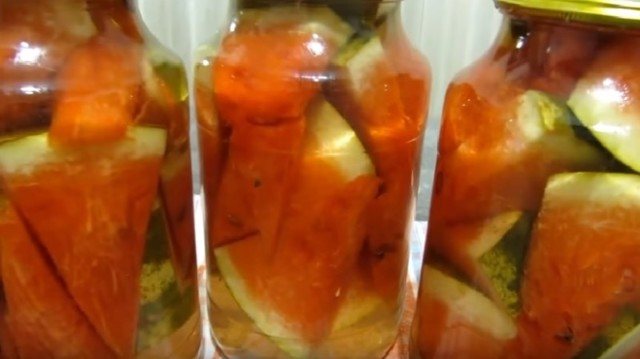Соленые арбузы с горчицей на зиму - простой пошаговый рецепт